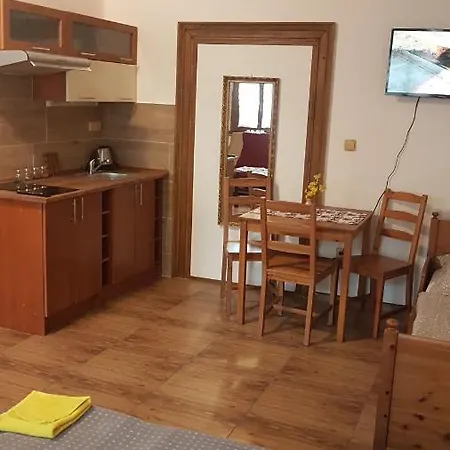 ゲストハウス Apartman 1, Triluzkovy S Pristylkou S Kuchyni A Koupelnou *